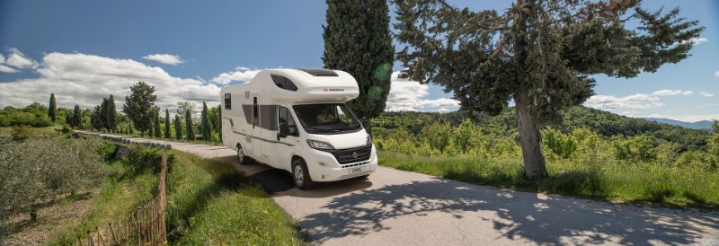 Adria alkoof Coral XL camper