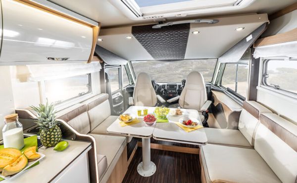 Forster eetgedeelte integraal camper